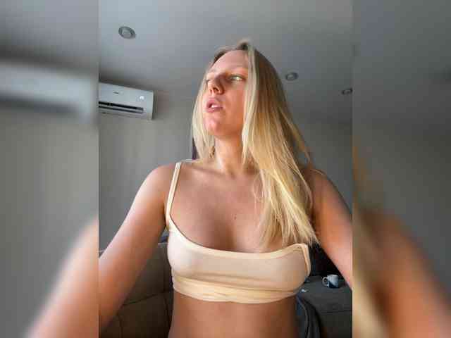 HotWillow webcam