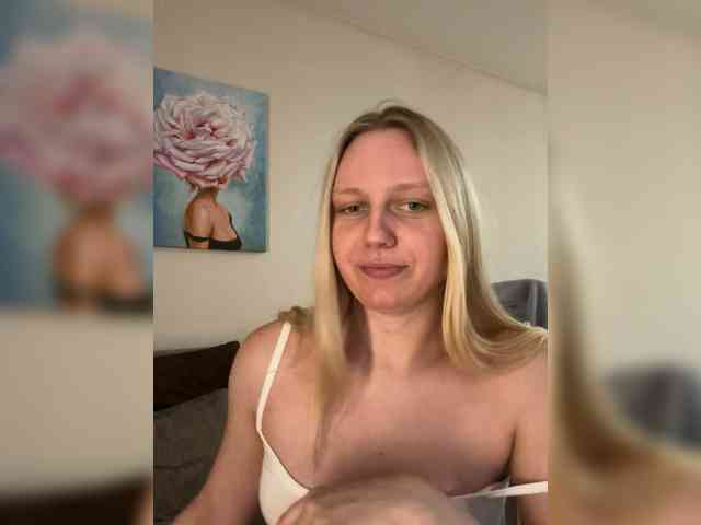 HotWillow webcam