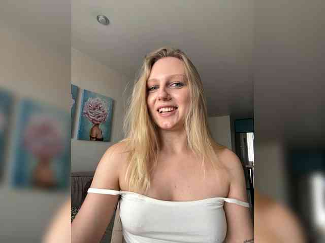 HotWillow webcam