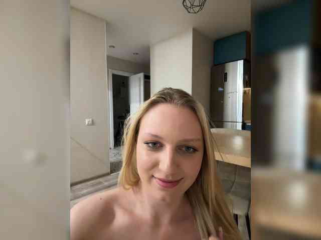 HotWillow webcam