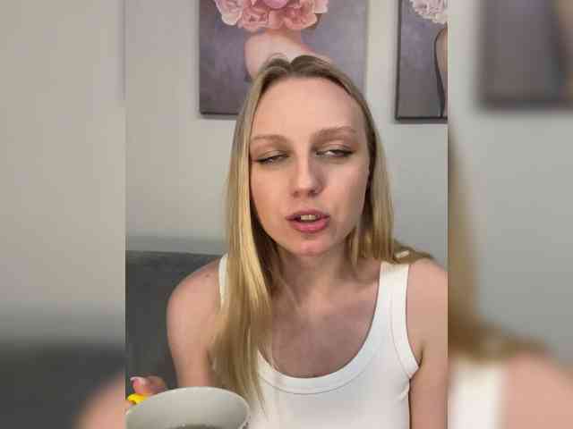 HotWillow webcam