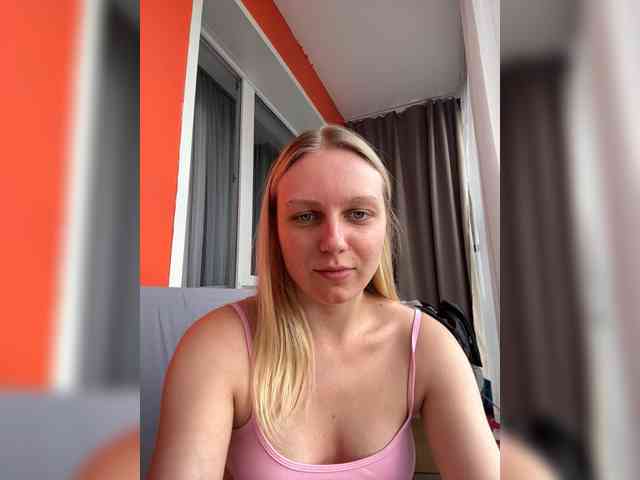 HotWillow webcam