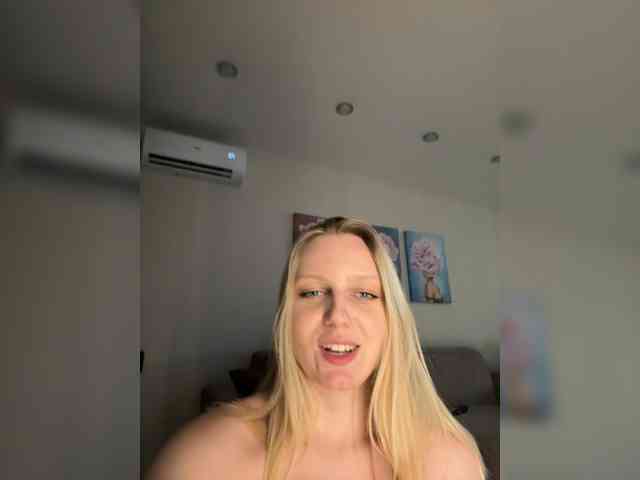HotWillow webcam