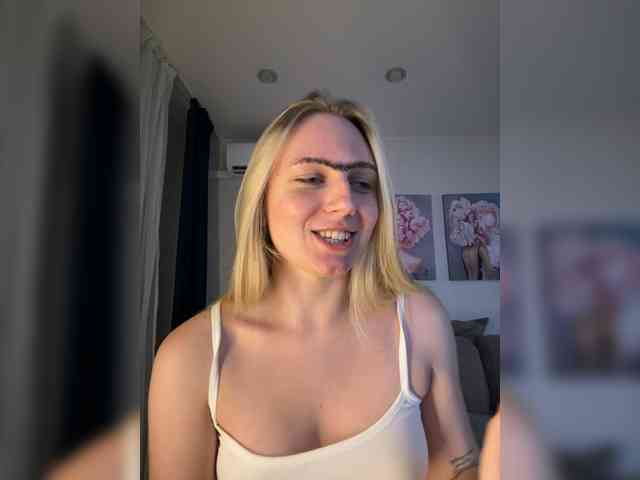 HotWillow webcam