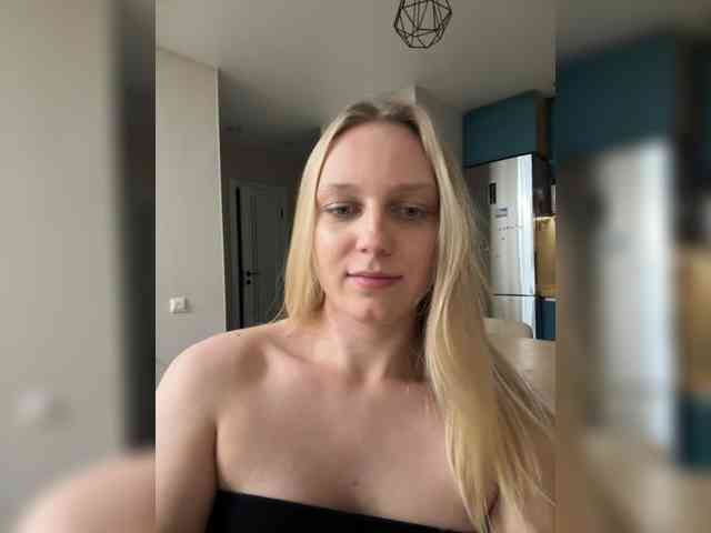 HotWillow webcam