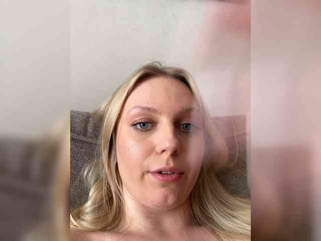 HotWillow webcam