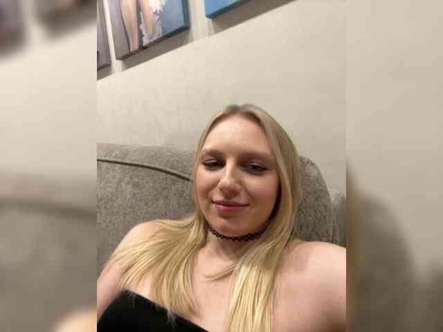 HotWillow webcam