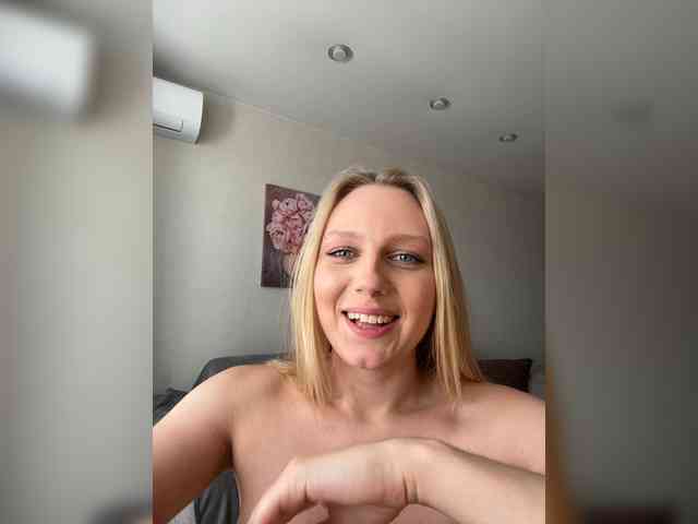 HotWillow webcam