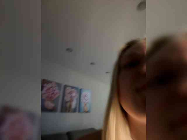 HotWillow webcam