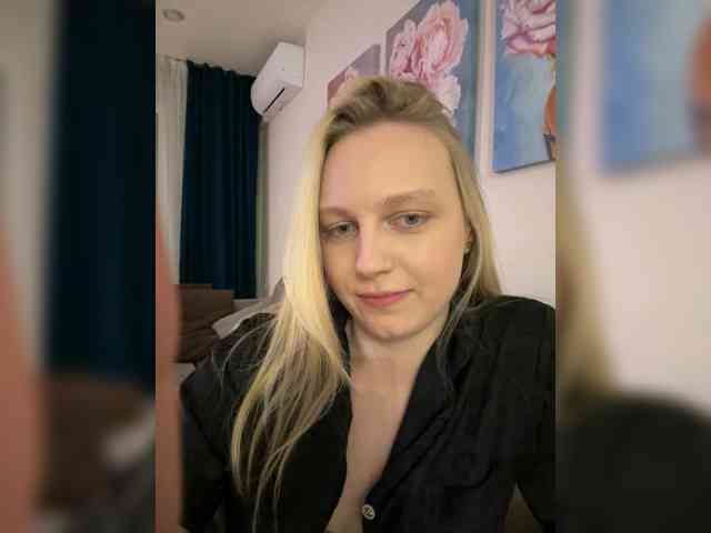 HotWillow webcam