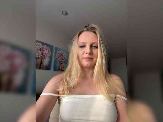 HotWillow webcam