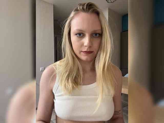 HotWillow webcam