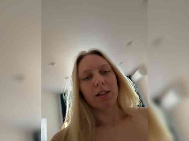 HotWillow webcam