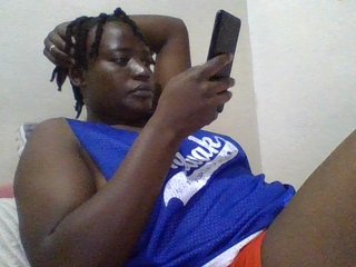 Yourdreamgirl's Live Webcam