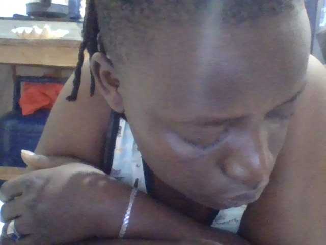 Yourdreamgirl