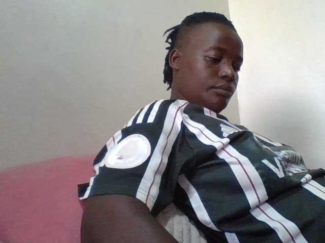 Yourdreamgirl's BongaCams show and profile