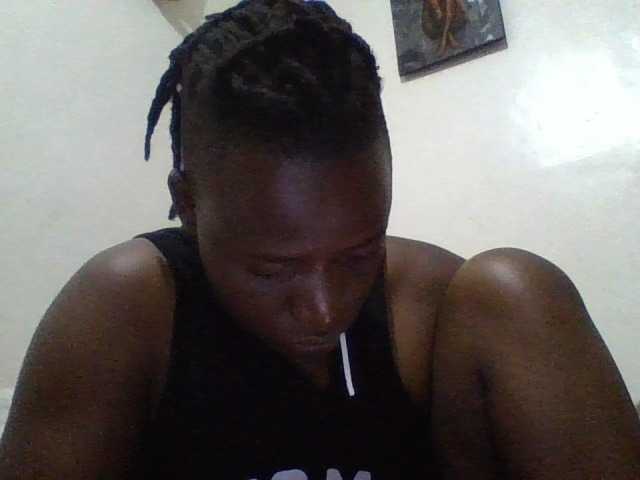 Yourdreamgirl's BongaCams show and profile