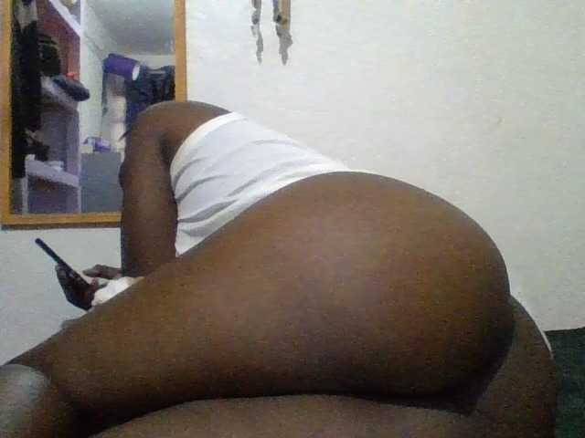 Yourdreamgirl