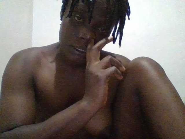 Yourdreamgirl's BongaCams show and profile