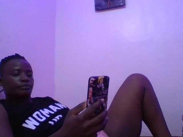 Yourdreamgirl's BongaCams show and profile