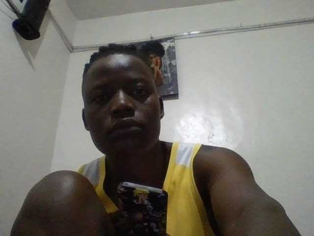 Yourdreamgirl's BongaCams show and profile