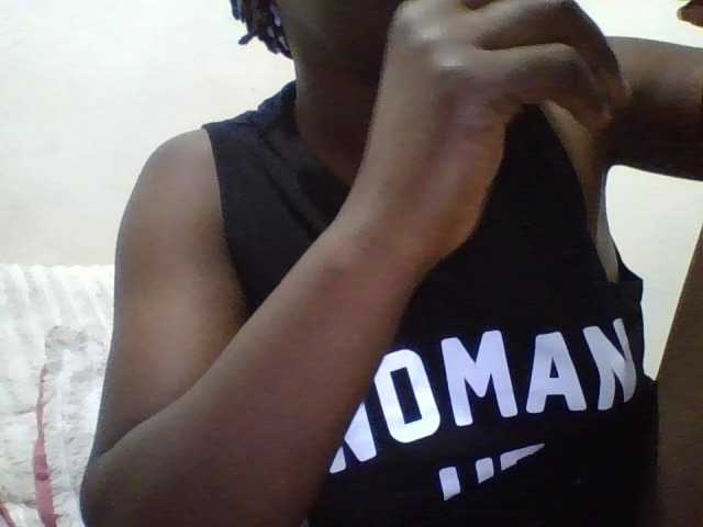 Yourdreamgirl's BongaCams show and profile