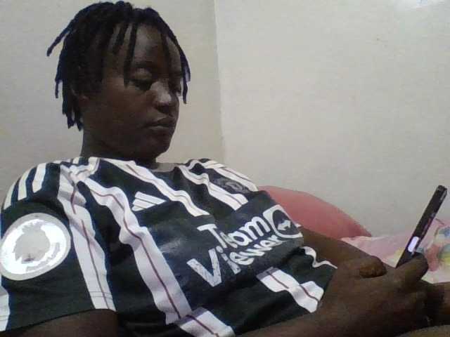 Yourdreamgirl's BongaCams show and profile