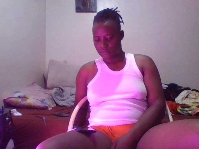 Yourdreamgirl's BongaCams show and profile