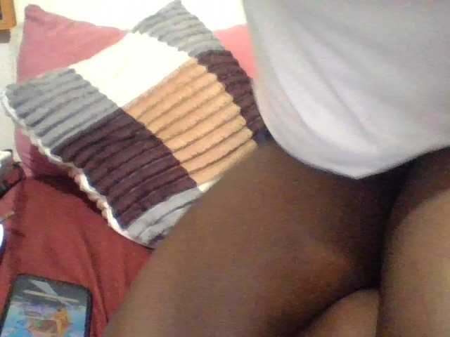 Yourdreamgirl live cam on BongaCams