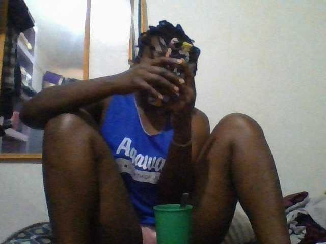Yourdreamgirl live cam on BongaCams