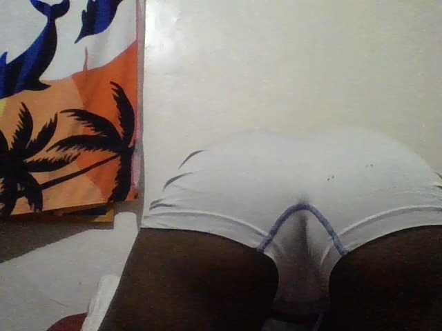 Yourdreamgirl live cam preview
