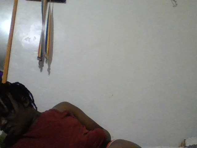 Yourdreamgirl live cam on BongaCams