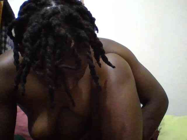 Yourdreamgirl webcam
