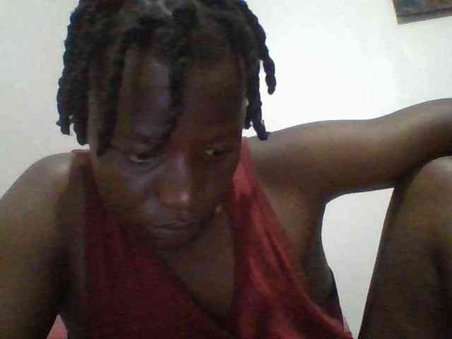 Yourdreamgirl webcam