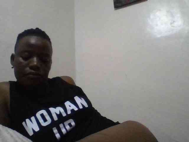 Yourdreamgirl webcam