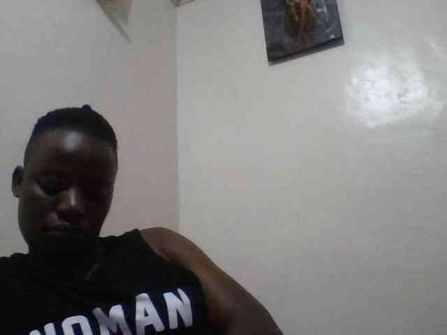 Yourdreamgirl Live Webcam on BongaCams