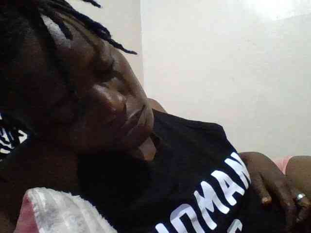 Yourdreamgirl webcam