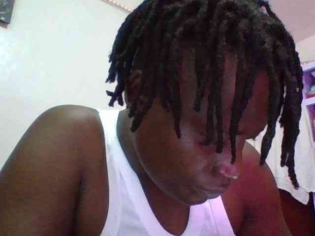 Yourdreamgirl webcam