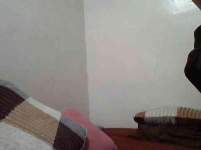 Yourdreamgirl webcam