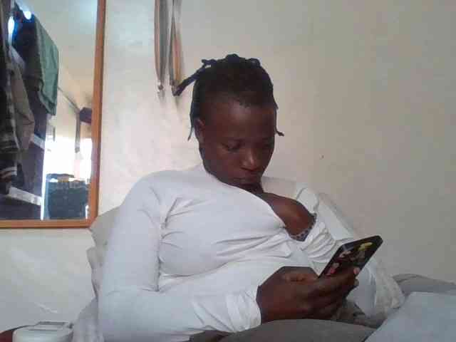 Yourdreamgirl Yourdreamgirl