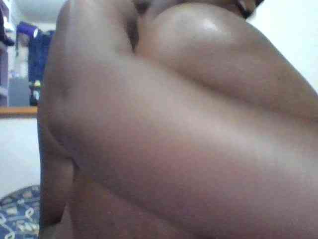 Yourdreamgirl webcam