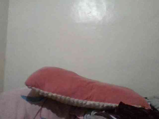 Yourdreamgirl webcam