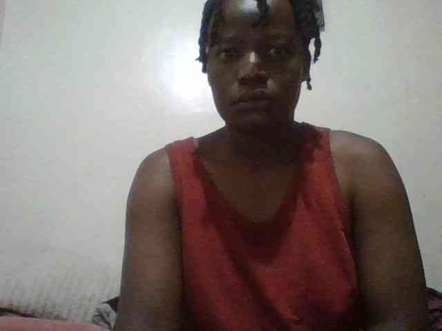 Yourdreamgirl webcam