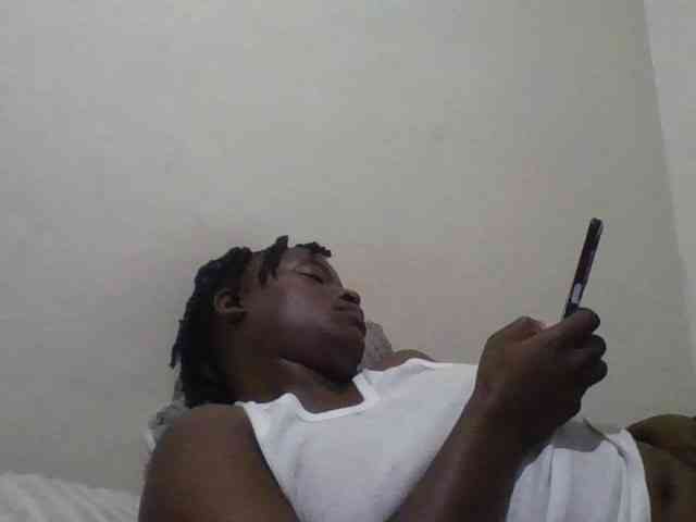 Yourdreamgirl webcam
