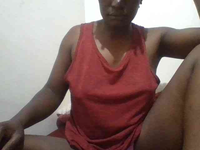 Yourdreamgirl webcam