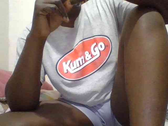 Yourdreamgirl webcam