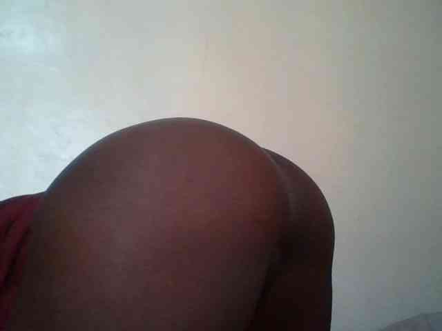 Yourdreamgirl webcam