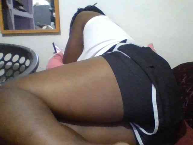 Yourdreamgirl webcam