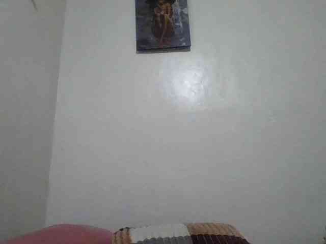 Yourdreamgirl webcam