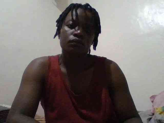 Yourdreamgirl webcam